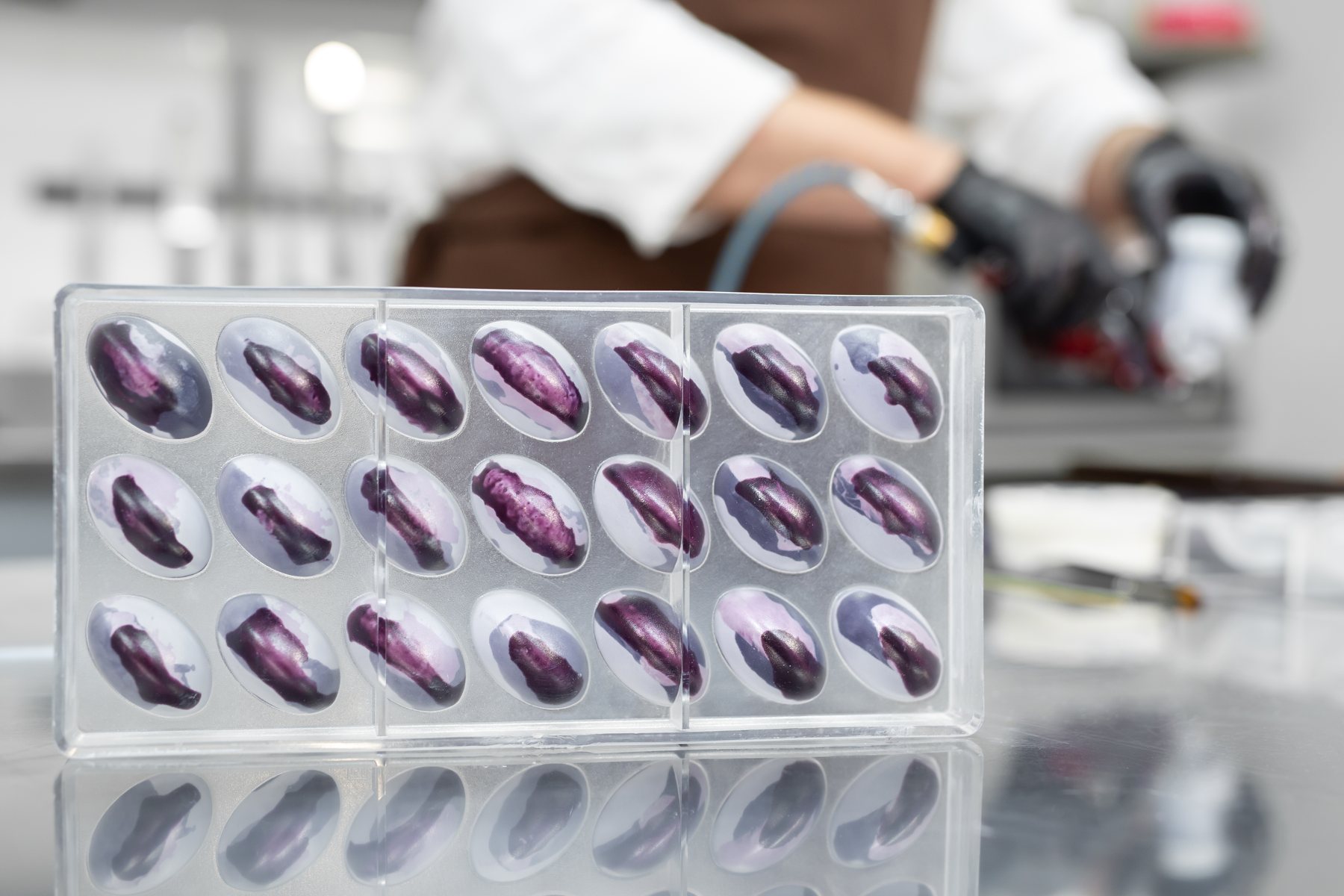 Placenta capsules being prepared
